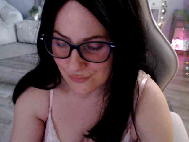 Bellastarrr84 webcam