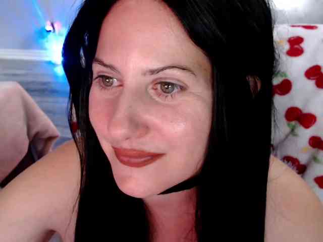Bellastarrr84 webcam