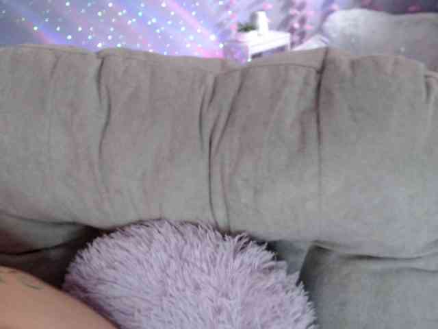Bellastarrr84 webcam