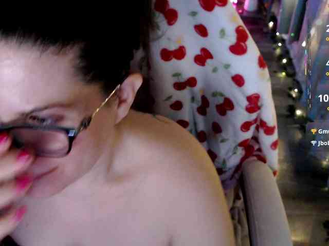 Bellastarrr84 webcam