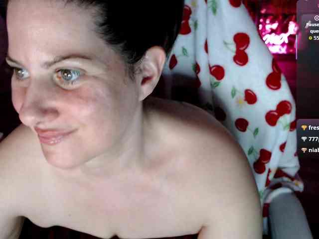 Bellastarrr84 webcam