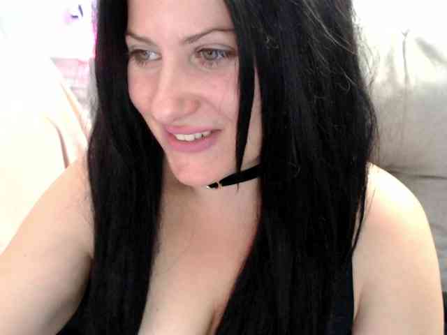 Bellastarrr84 webcam
