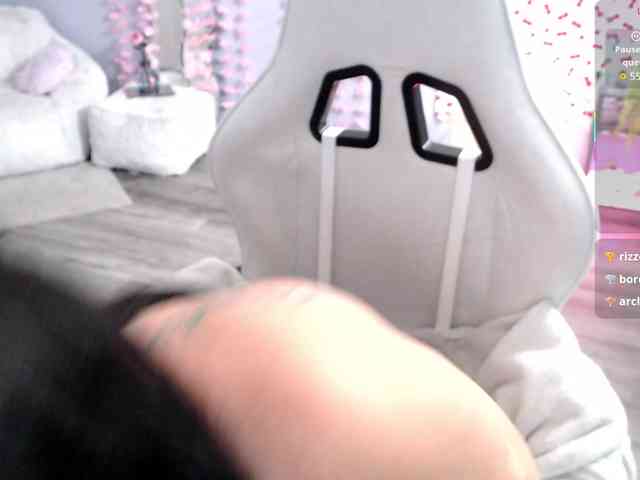 Bellastarrr84 webcam
