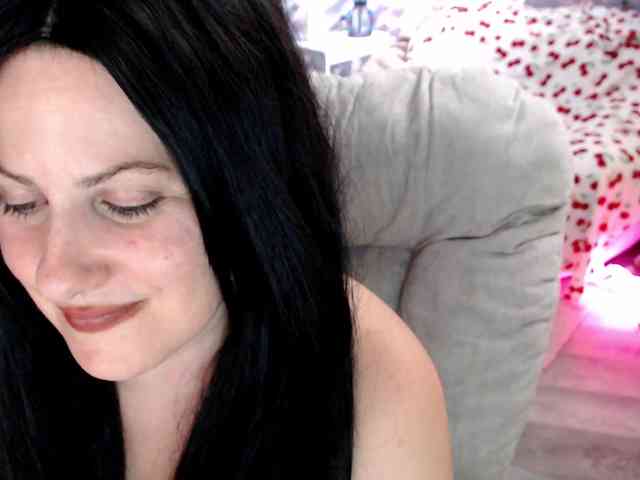 Bellastarrr84 webcam