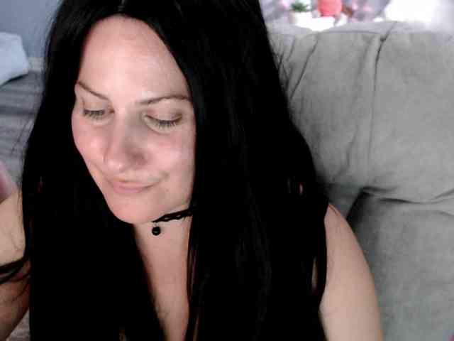 Bellastarrr84 webcam