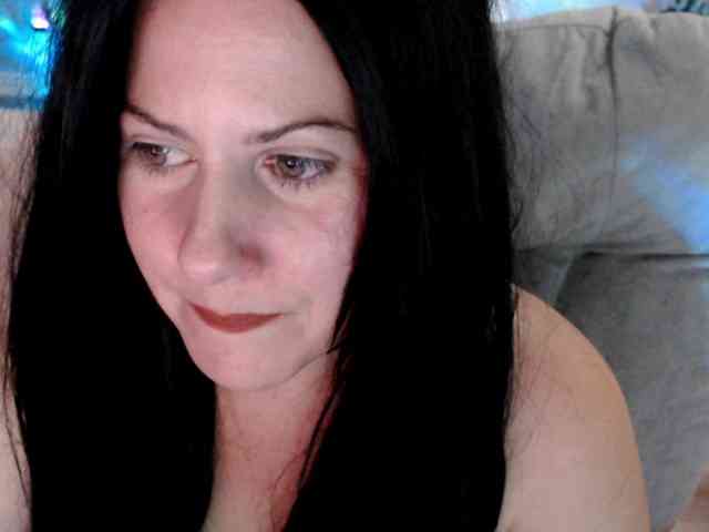 Bellastarrr84 webcam