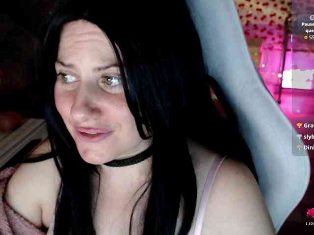 Bellastarrr84 webcam