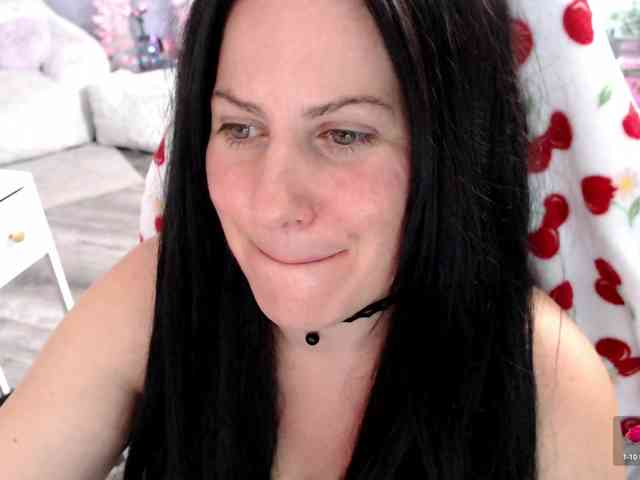 Bellastarrr84 webcam