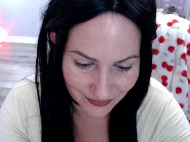 Bellastarrr84 webcam