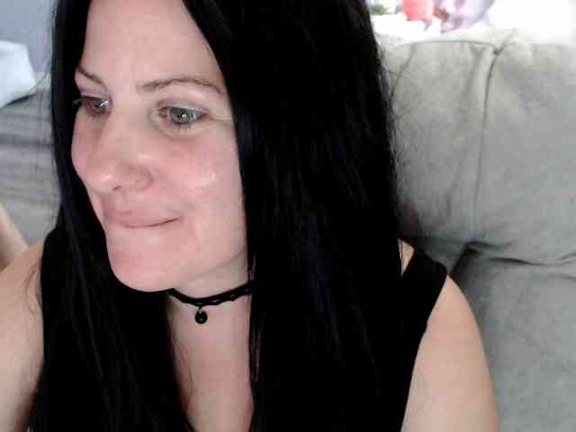 Bellastarrr84 webcam