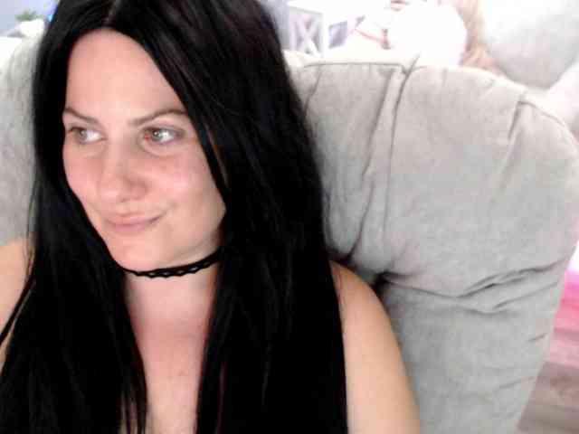 Bellastarrr84 webcam