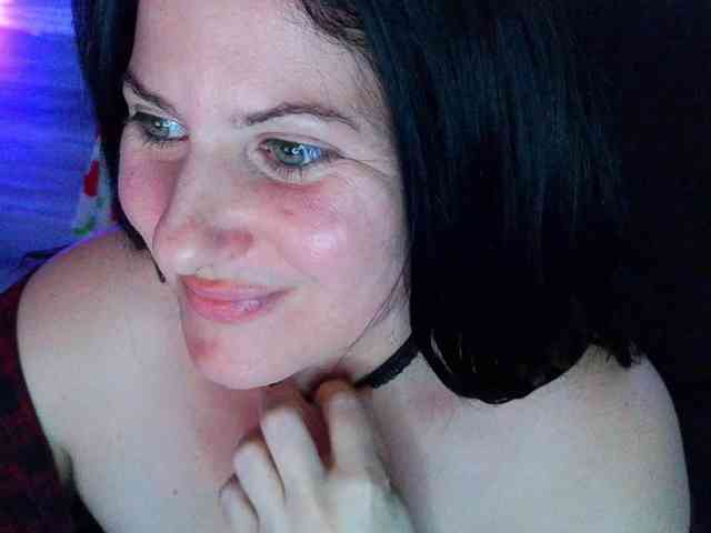 Bellastarrr84 webcam