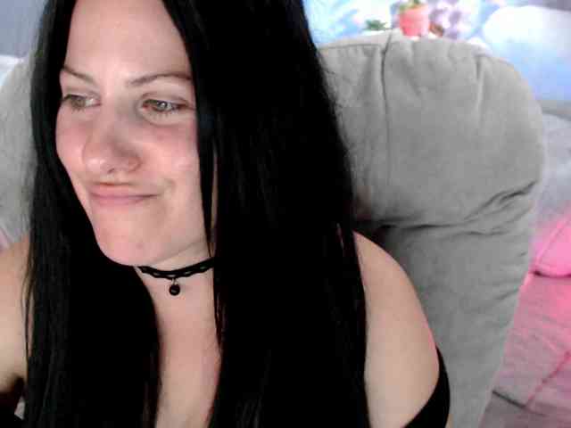 Bellastarrr84 webcam