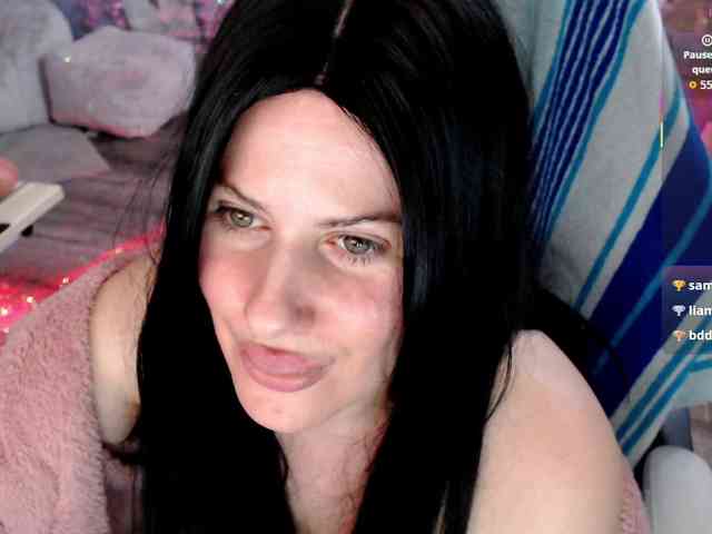 Bellastarrr84 webcam