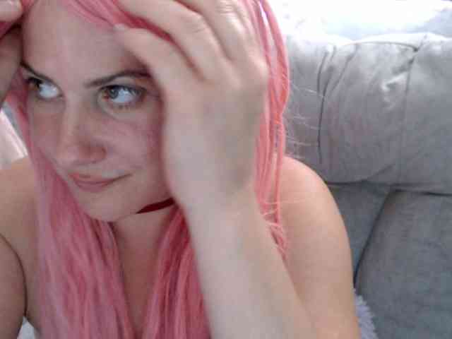Bellastarrr84 webcam
