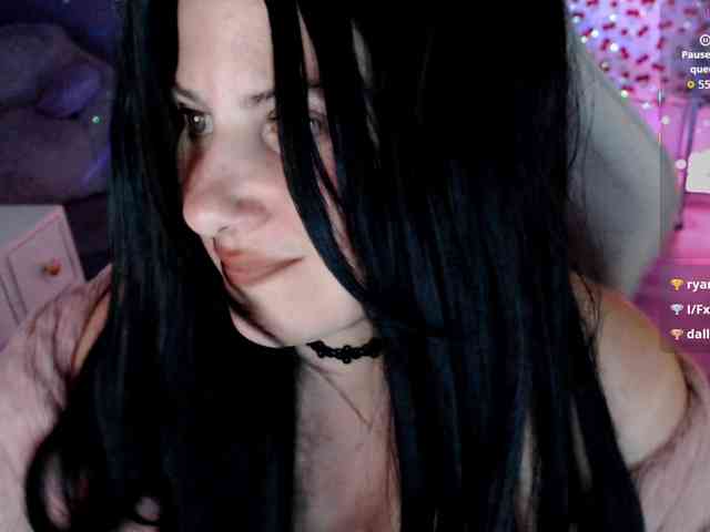 Bellastarrr84 webcam