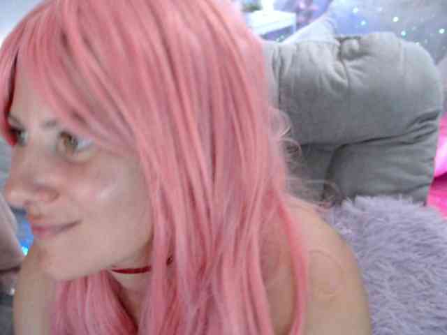 Bellastarrr84 webcam