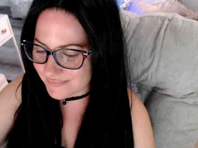 Bellastarrr84 webcam