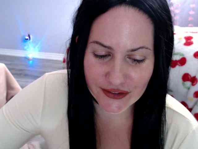 Bellastarrr84 webcam