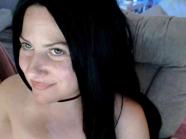 Bellastarrr84 webcam