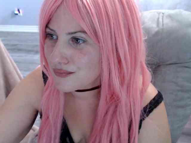 Bellastarrr84 webcam