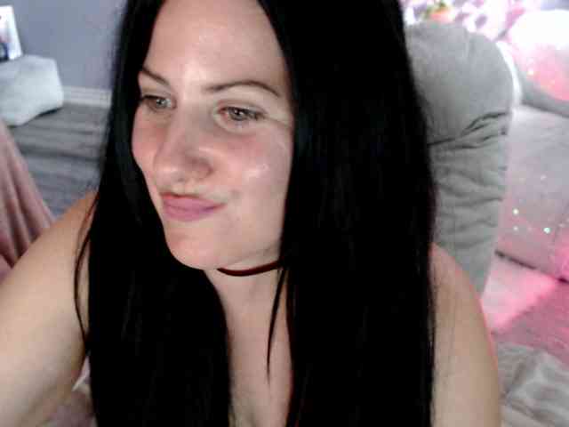 Bellastarrr84 webcam
