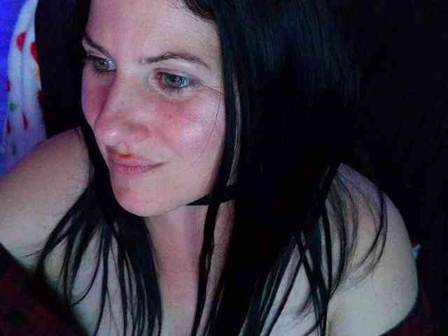 Bellastarrr84 webcam