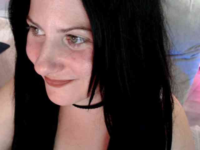 Bellastarrr84 webcam