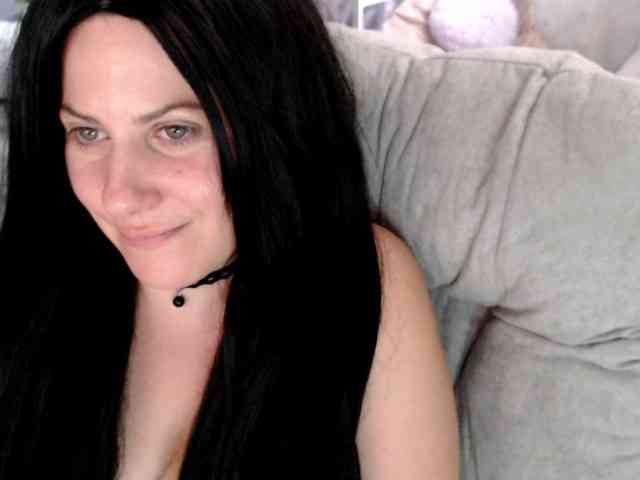 Bellastarrr84 webcam