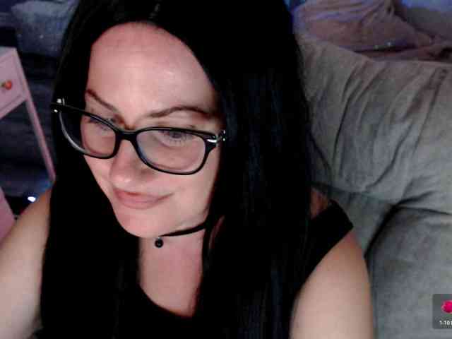 Bellastarrr84 webcam