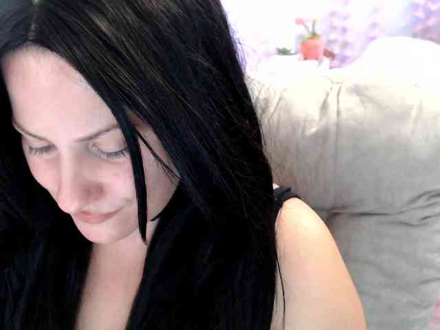 Bellastarrr84 webcam