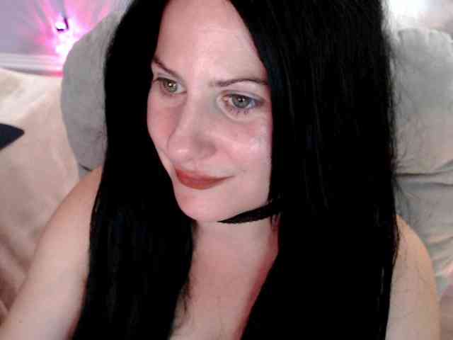 Bellastarrr84 webcam