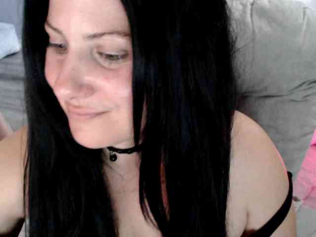 Bellastarrr84 webcam