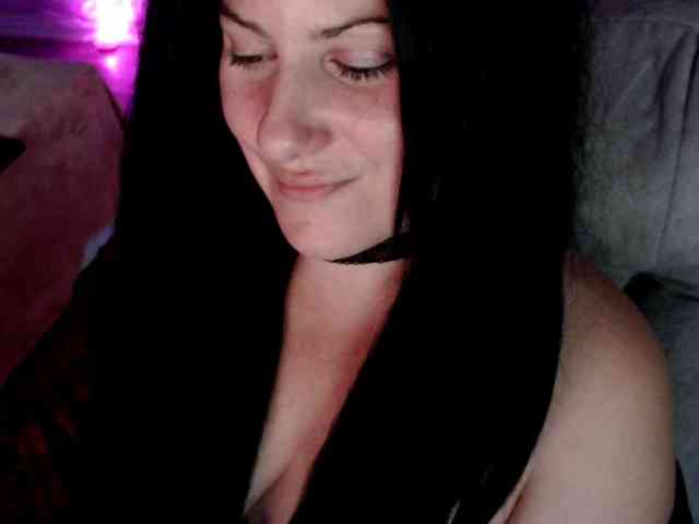 Bellastarrr84 webcam