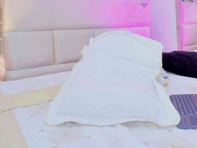 charlottesweet webcam