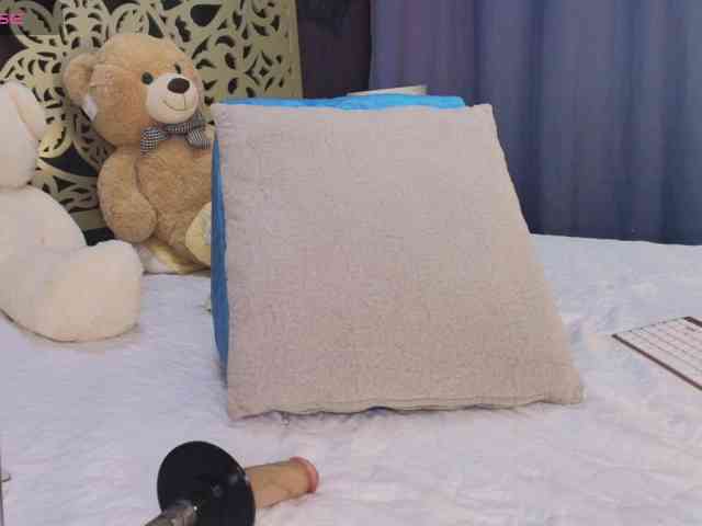 charlottesweet webcam