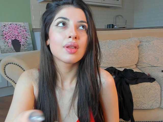 SweetyKissy live cam on BongaCams