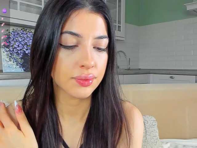 SweetyKissy live cam on BongaCams