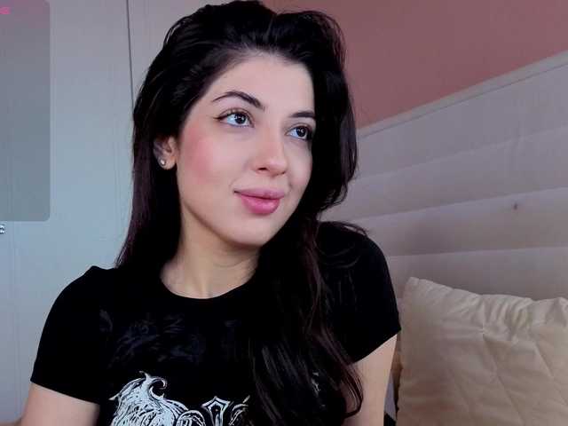 SweetyKissy live cam on BongaCams