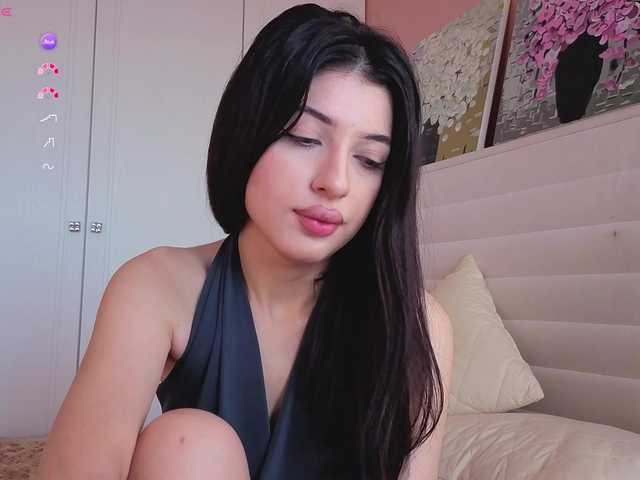 SweetyKissy live cam on BongaCams