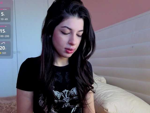 SweetyKissy live cam on BongaCams