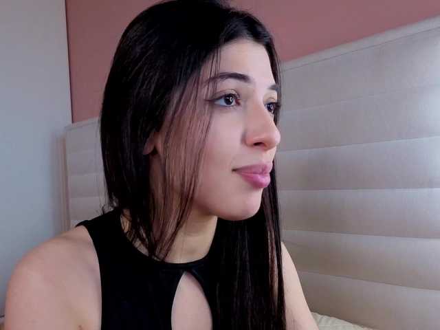 SweetyKissy live cam on BongaCams