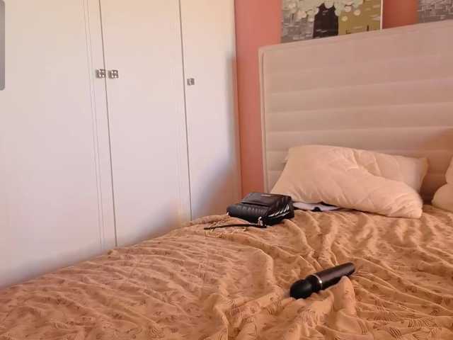 SweetyKissy live cam on BongaCams