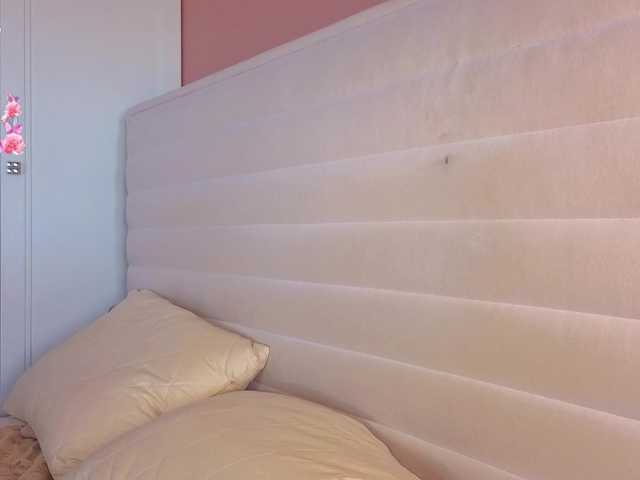 SweetyKissy live cam on BongaCams