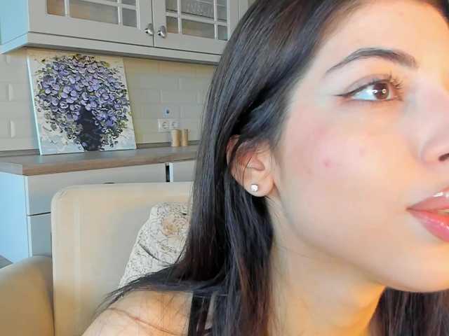 SweetyKissy live cam on BongaCams