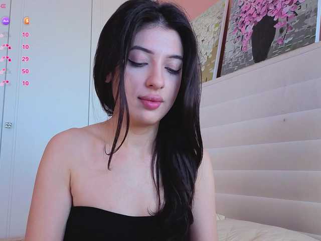 SweetyKissy live webcam show