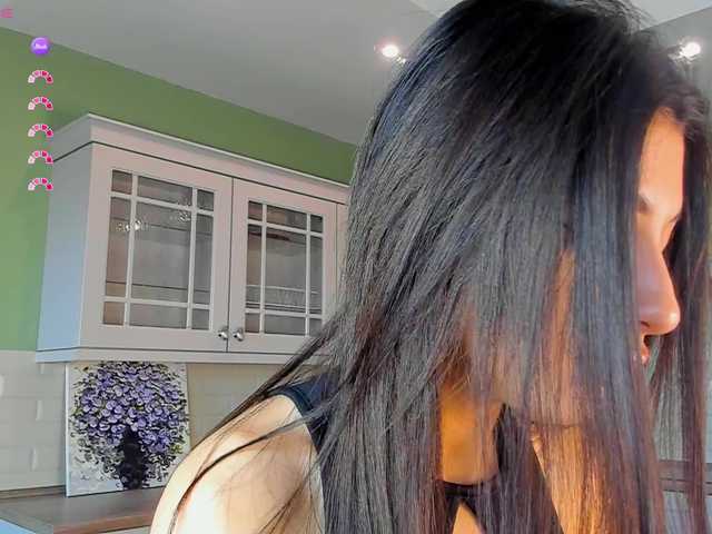 SweetyKissy live cam on BongaCams