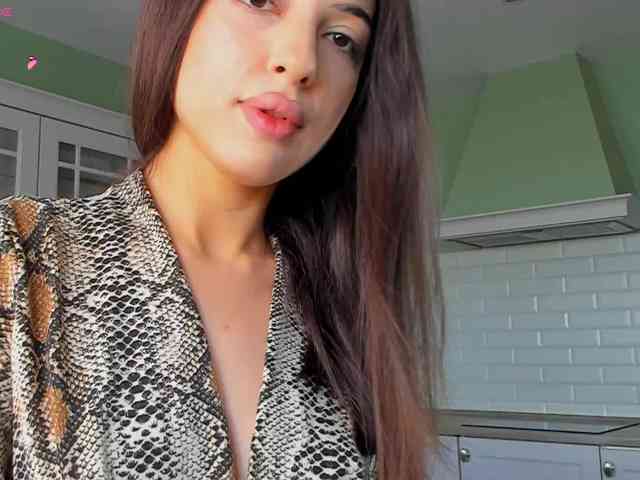 SweetyKissy Sex Cam Show
