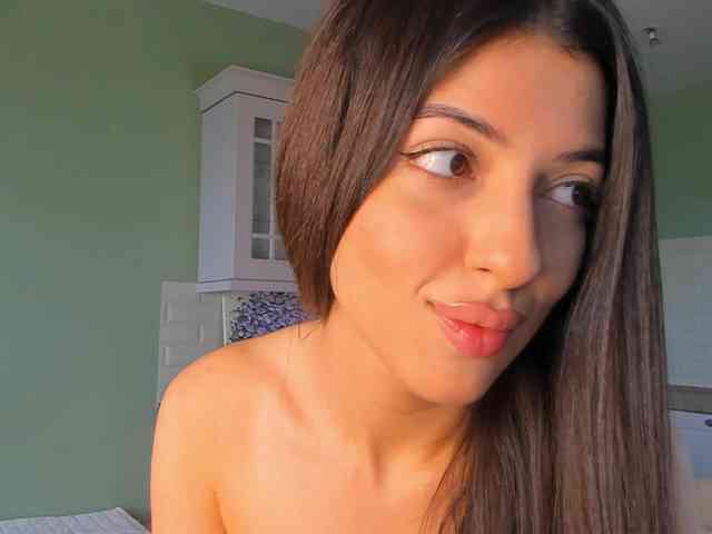 SweetyKissy Sex Cam Show