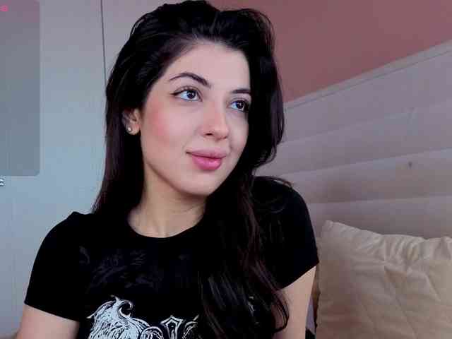 SweetyKissy webcam